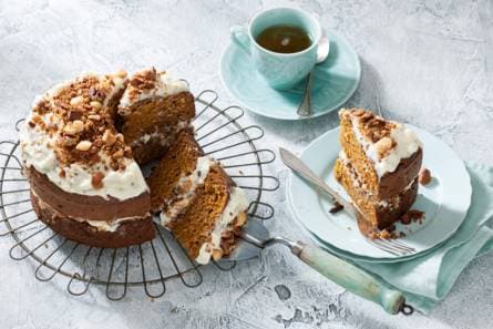 Carrot cake met noten en limoen
