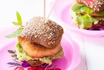 Opperdepop: visburgers met erwtenpuree 4-6 jr