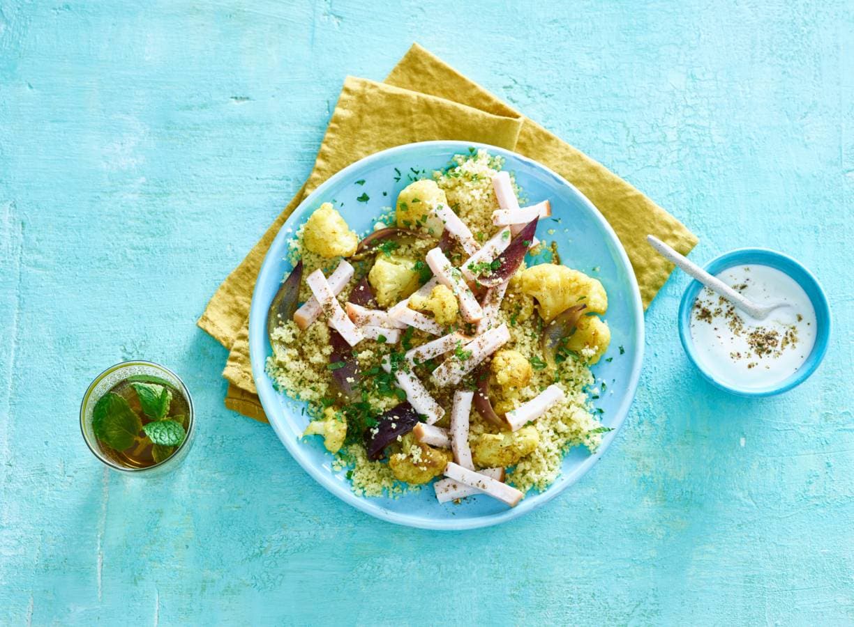 Couscous met za'ataryoghurt