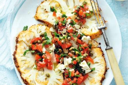 Geroosterde bloemkool met tomatensalsa