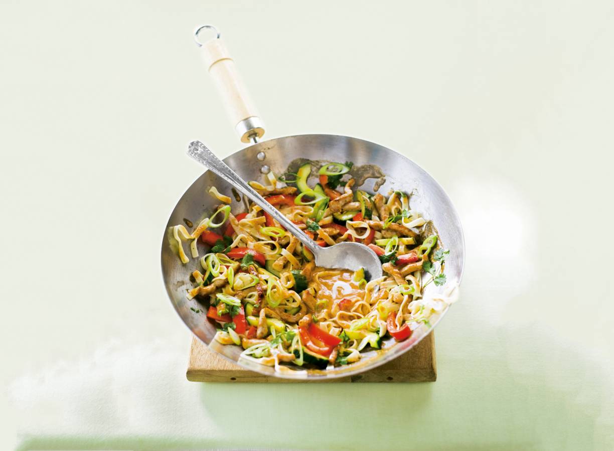 Romige rode curry met varkensreepjes