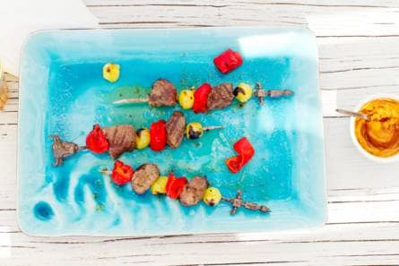 Biefstukspiesen met spicy saus