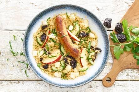 Zomerse couscous met oregano-paprikabraadworst