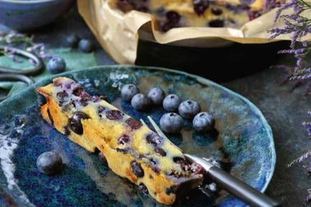 Pascale Naessens' smeuïge blauwebessencake