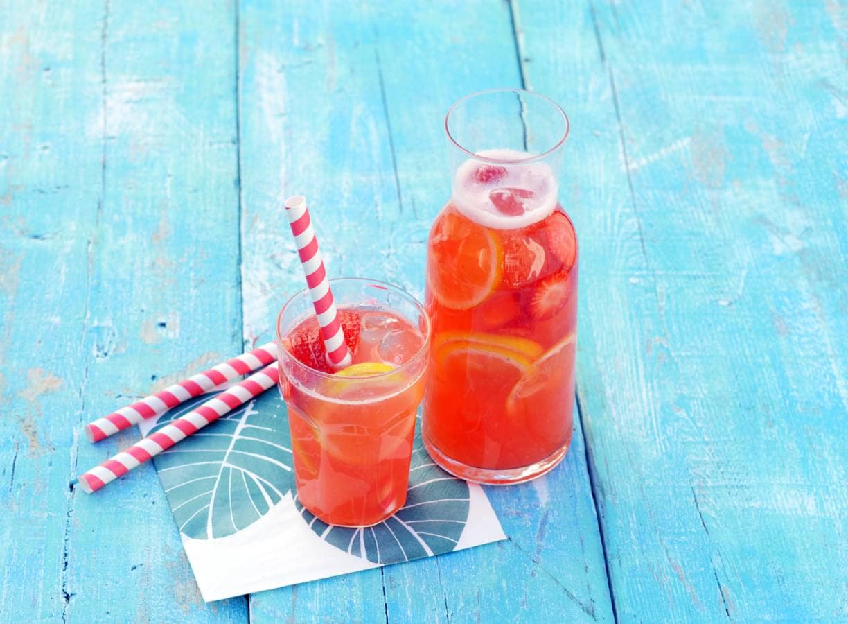 Aardbeien-gemberlimonade met citrus