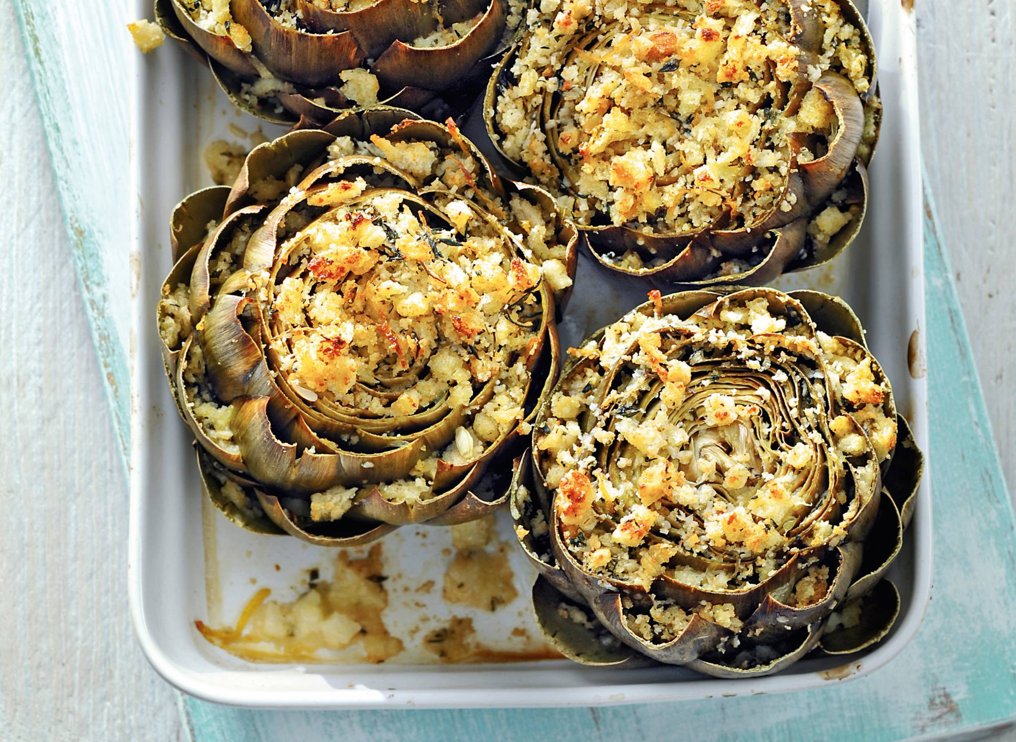 Gevulde artisjokken uit de oven recept - Allerhande | Albert Heijn