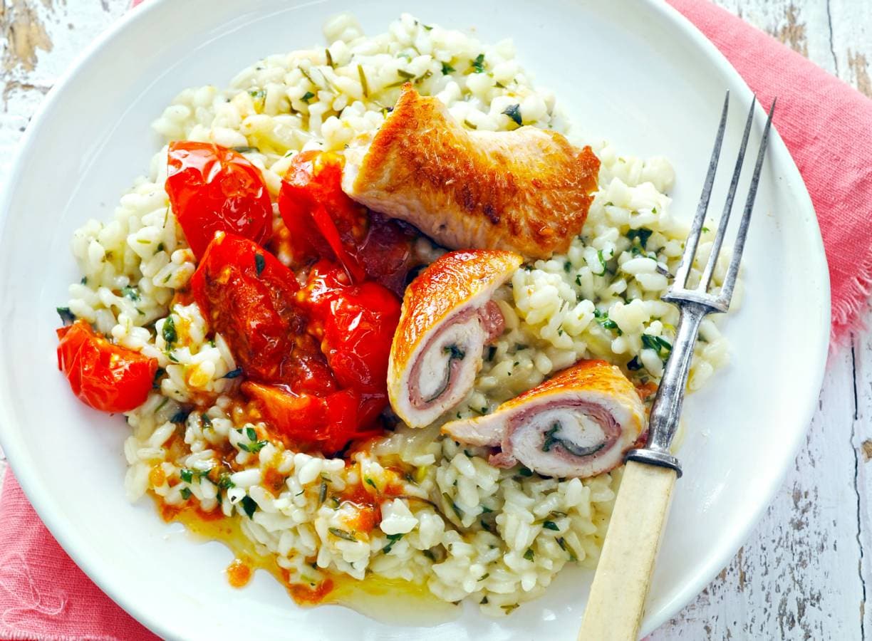 Kalkoensaltimbocca, risotto & gebakken tomaat