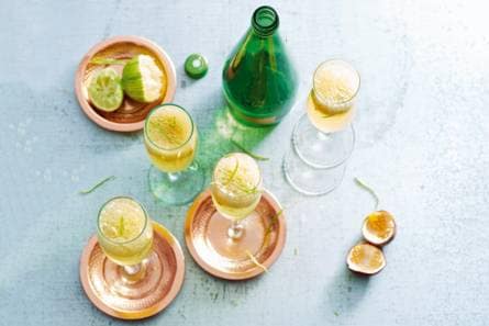Virgin sgroppino met appletiser en verse passievrucht