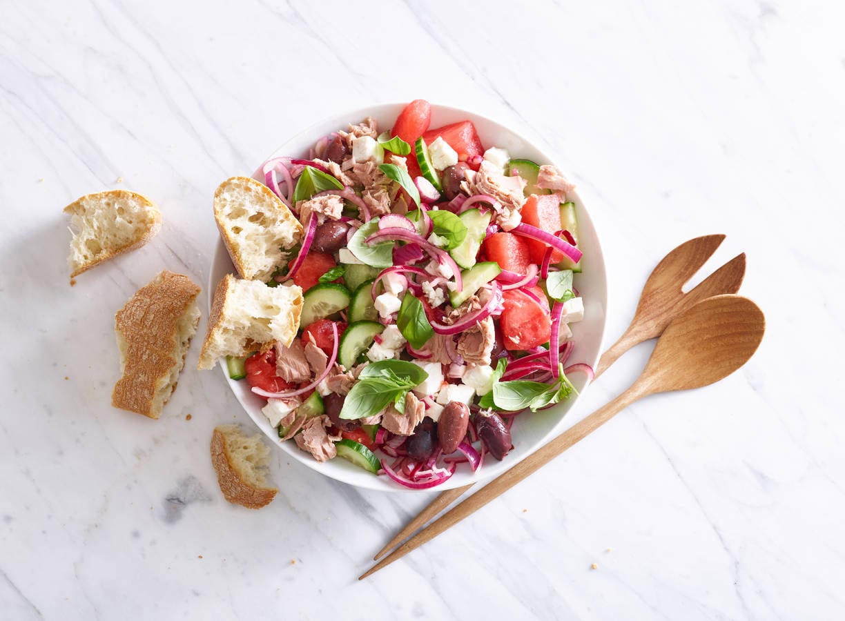Watermeloensalade met tonijn en feta