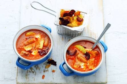 Maaltijdsoep van geroosterde puntpaprika's