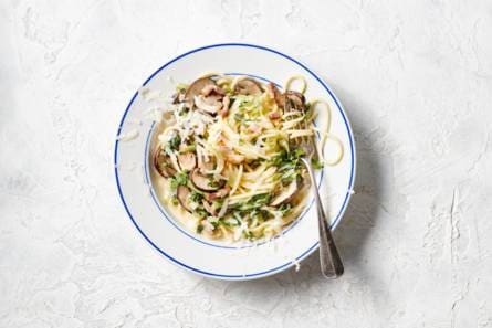 Spaghetti carbonara met andijvie