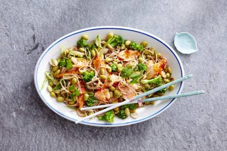 Aziatische noedelsalade