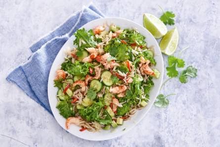 Aziatische salade met rivierkreeftjes