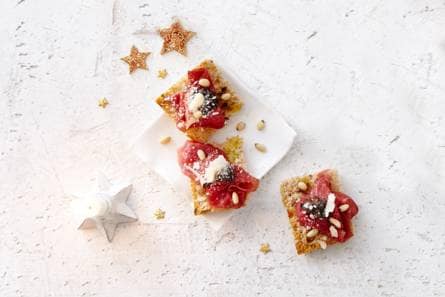Spelttoastjes met truffelcarpaccio