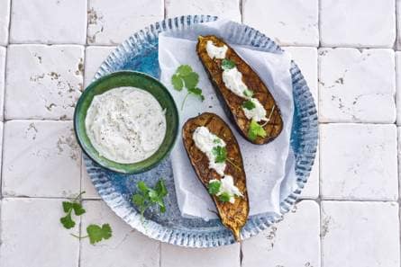 Geroosterde Indiase aubergine met yoghurt