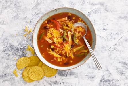 Mexicaanse tomatensoep met mais