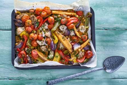 Ovengroente met zoete aardappel en kip