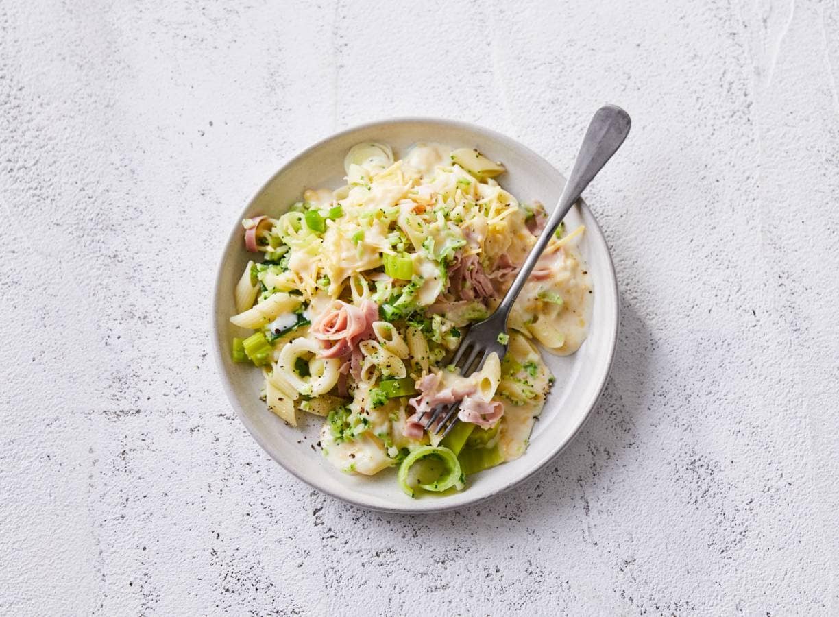 Mac and cheese met ham en prei