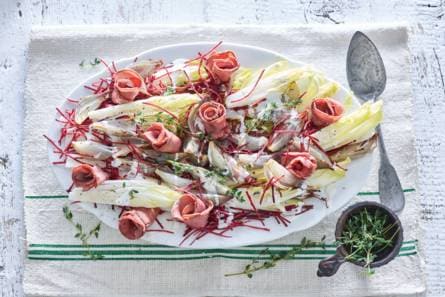 Rosbiefsalade met witlof