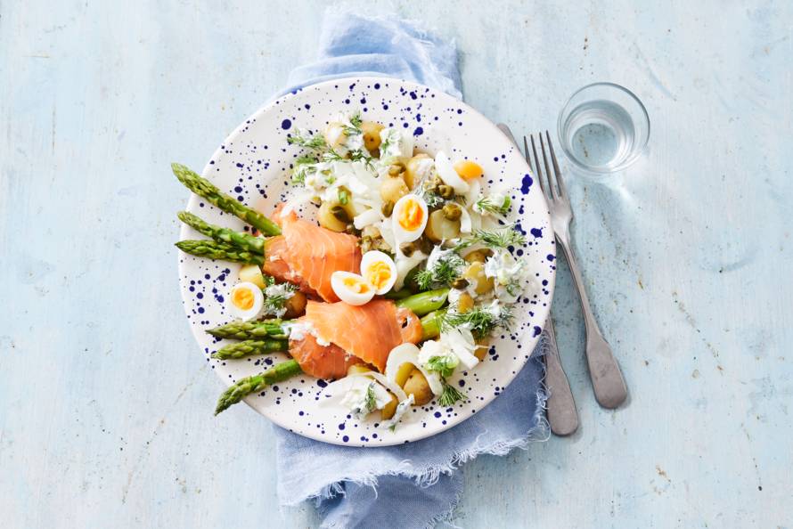 Zalmrolletjes Met Een Salade Van Krieltjes En Venkel Recept ...