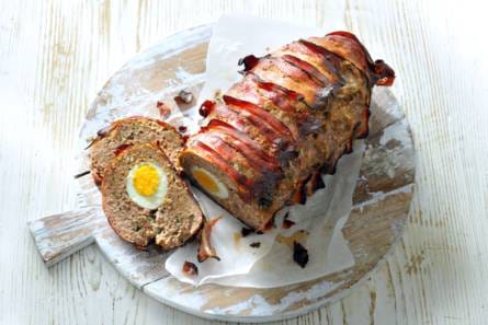 Gehaktbrood met hele eieren