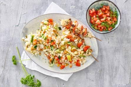 Kip-paprikaspiesjes met tomatensalsa