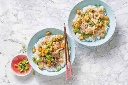 Snelle roerbak met sajoertempeh