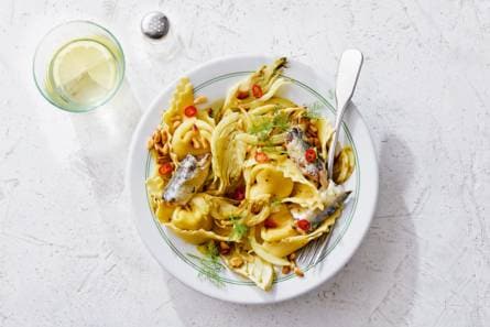 Ricottatortelloni met sardines en venkel