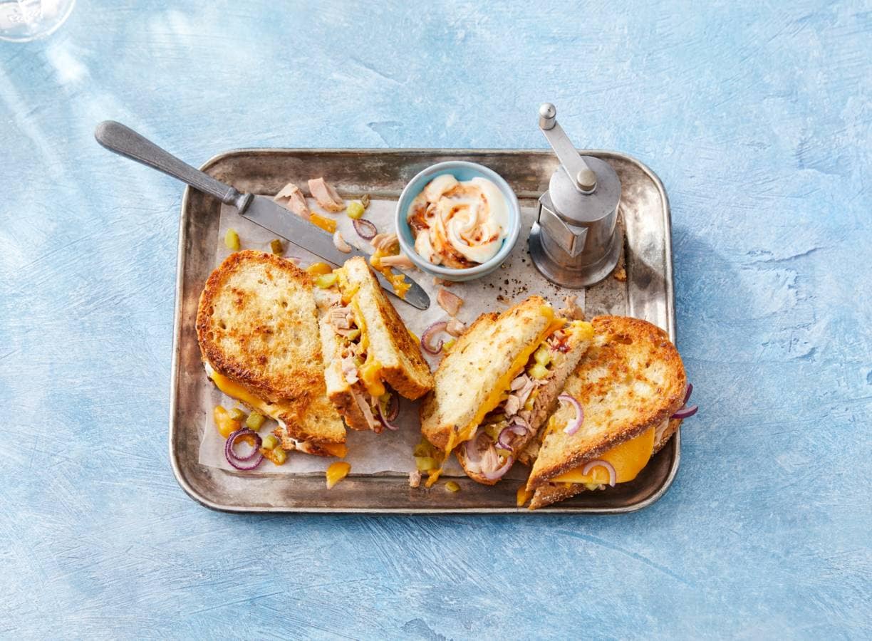 Tuna melt tosti
