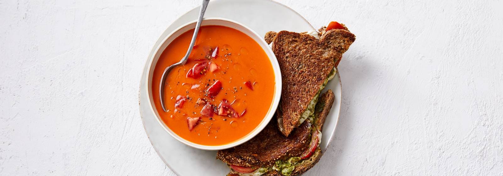 Tomatensoep Met Italiaanse Tosti Recept Allerhande Albert Heijn