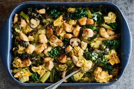 Verse pasta met cavolo nero en kip uit de oven