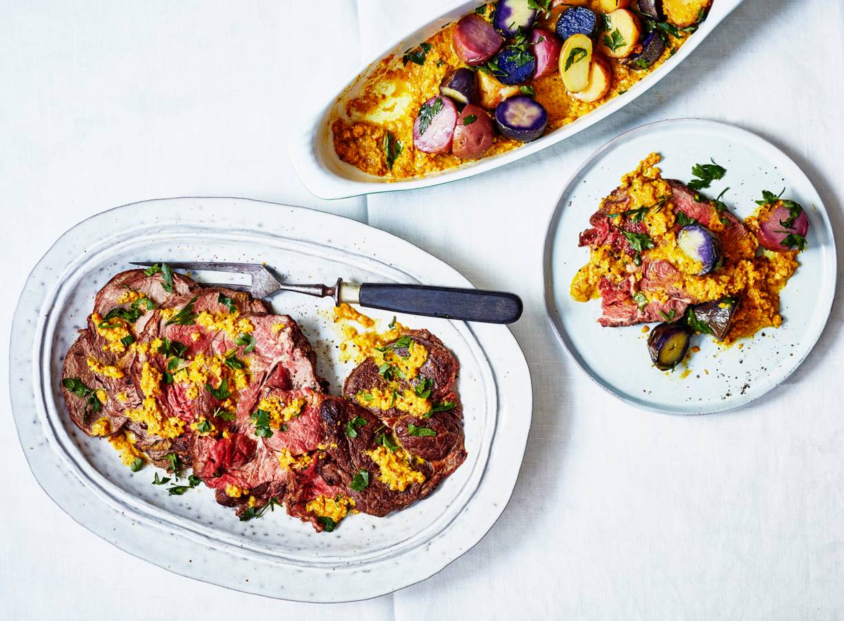 Ribeye met romesco, perupas en kruiden