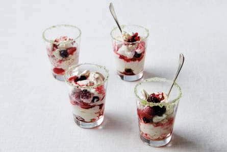 Eton Mess van Yvette van Boven