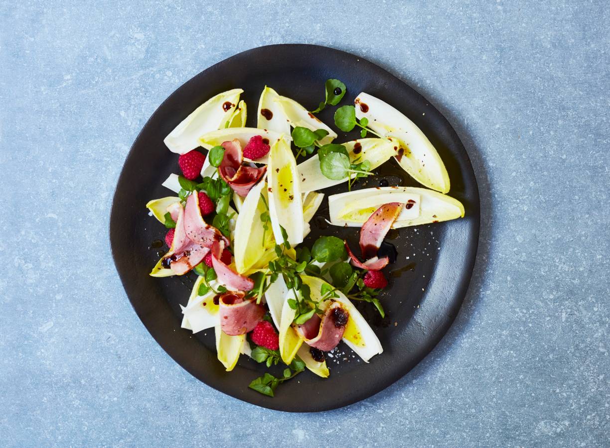 Lofsalade met gerookte eendenborst