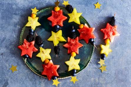 Fruitsterren op een stokje