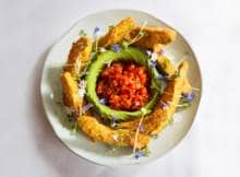 Een verrassende snack: avocadofrieten met een zelfgemaakte salsa