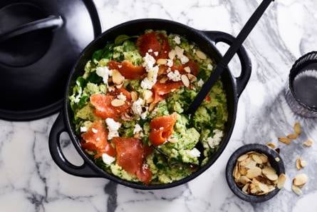 Broccolistamppot met gerookte zalm