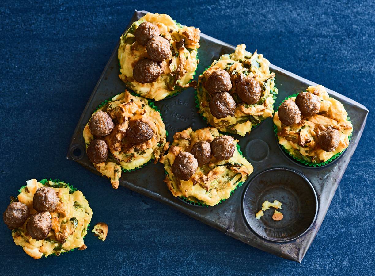 Andijviemuffins met feta en soepballetjes