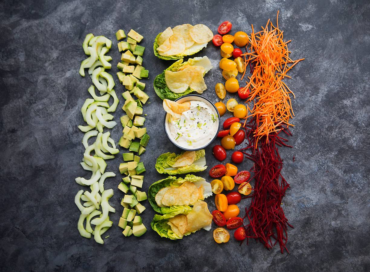 Chopped salad met ranchdressing