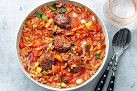 Eenpanspasta met gehakt en Italiaanse roerbakgroente