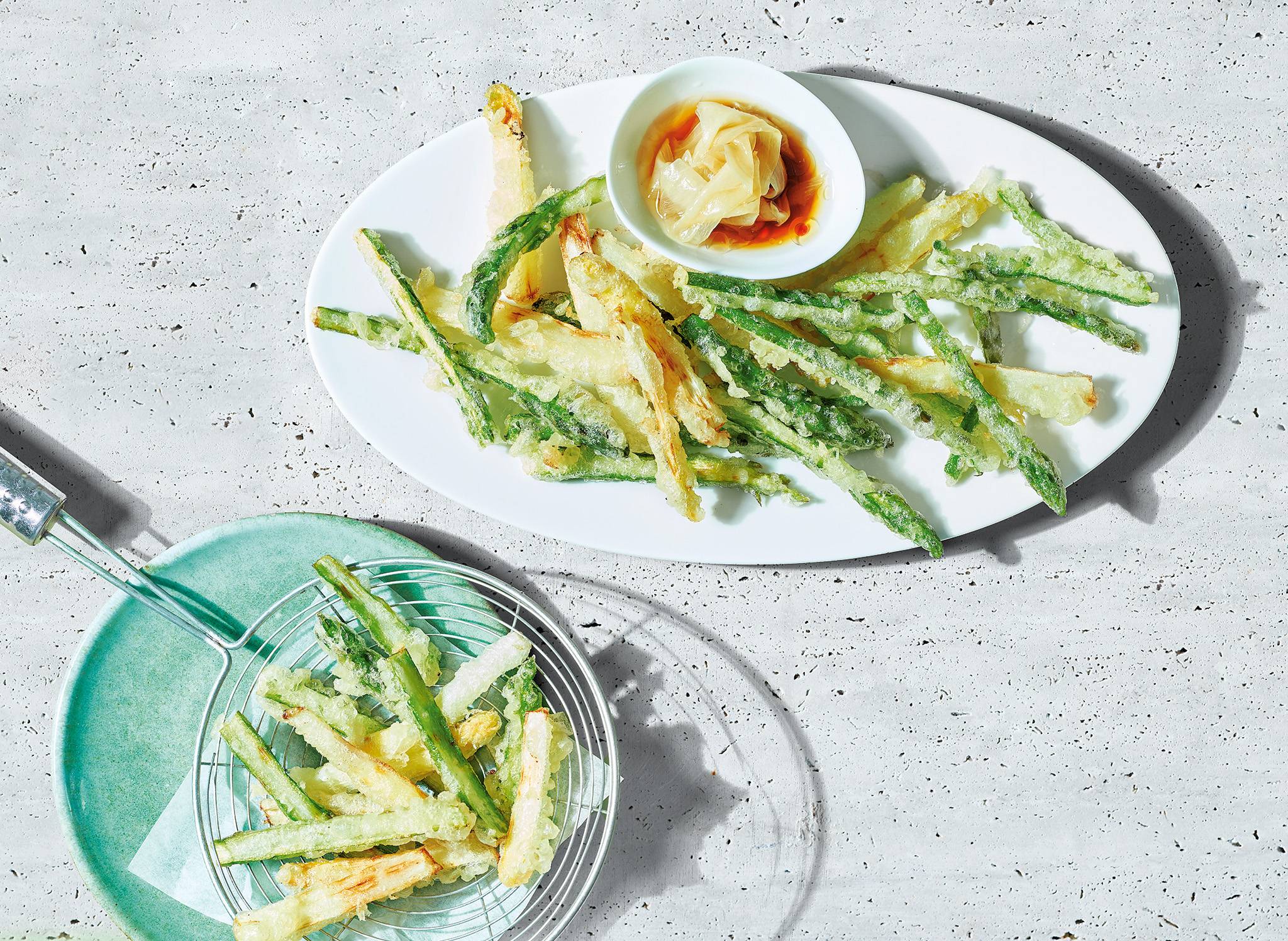 Tempura van groene en witte asperges recept Allerhande Albert Heijn