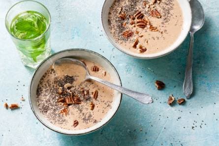 Pin­da­kaas-smoot­hie­bowl