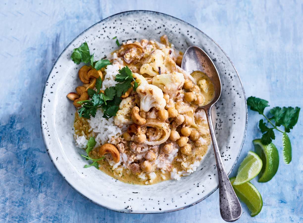 Indiase notencurry met kikkererwten & rijst