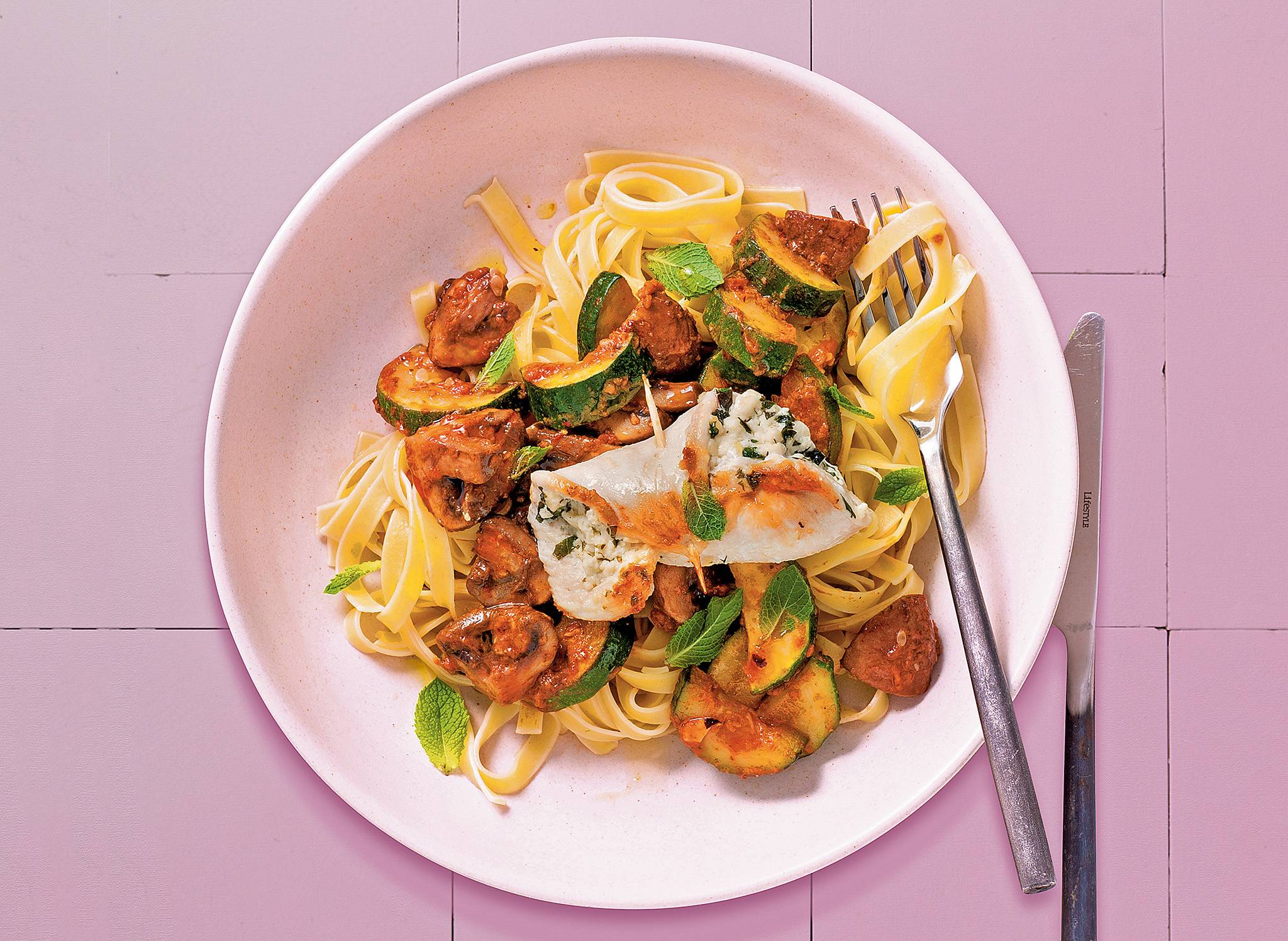 Gevulde kiprolletjes met pasta pesto recept Allerhande Albert Heijn België