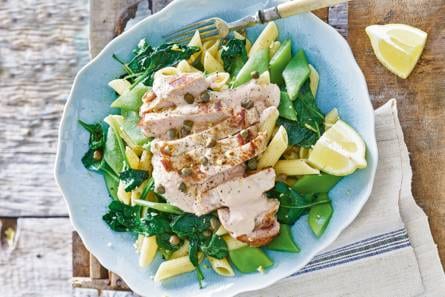 Varkensfiletlapjes met penne en spinazie