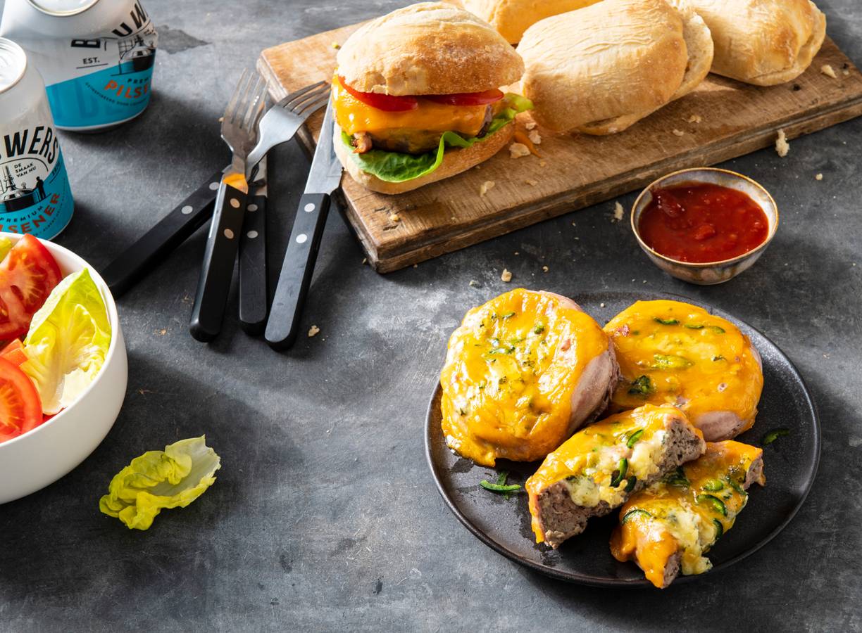 Beer can burger