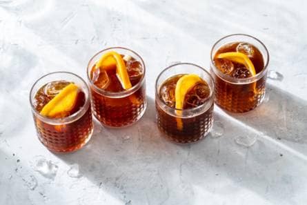 Es­pres­so gin to­nic