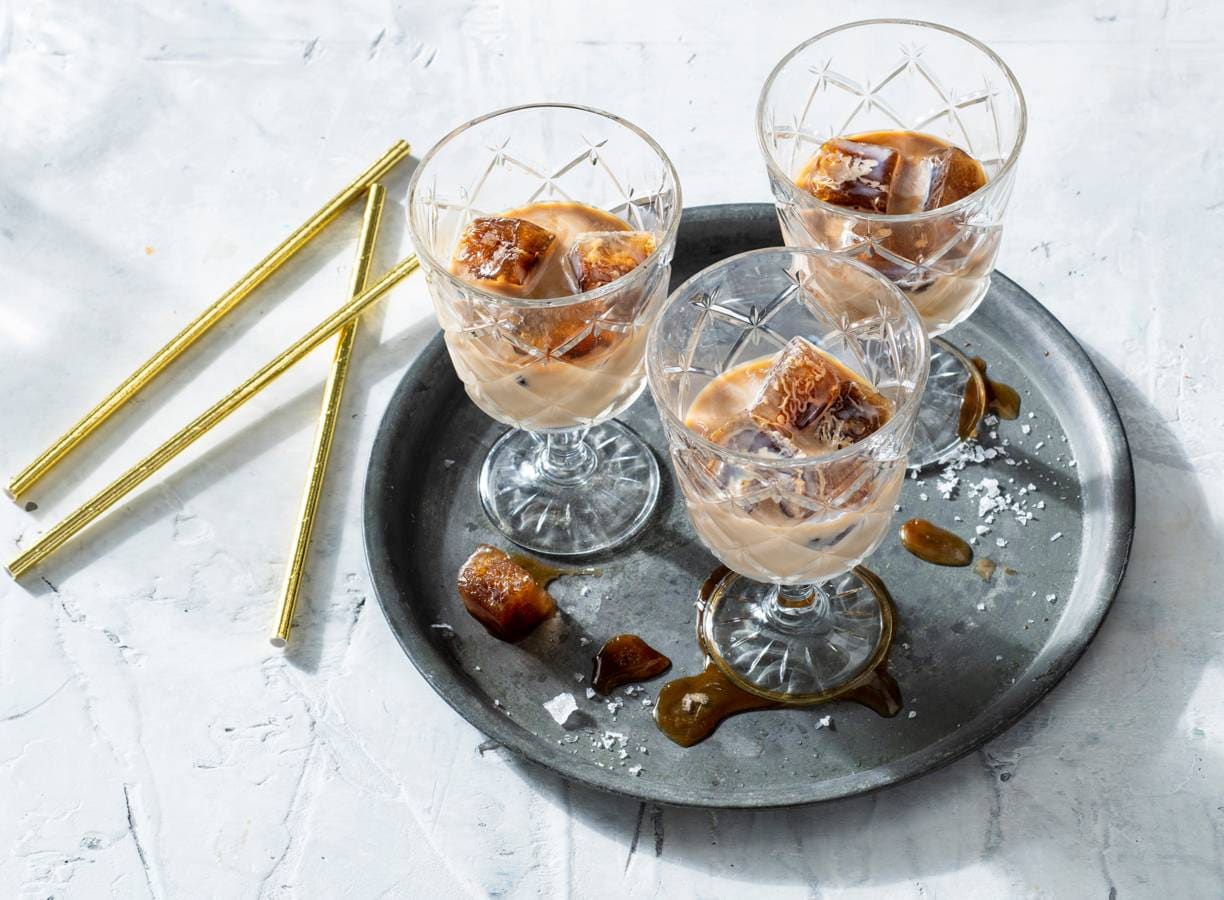 Salted Irish cream & coffee-cocktail