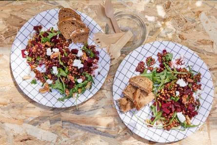 Linzensalade met biet en geitenkaas