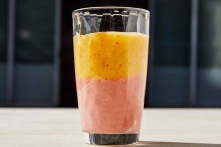 Twee-kleuren-fruitsmoothie
